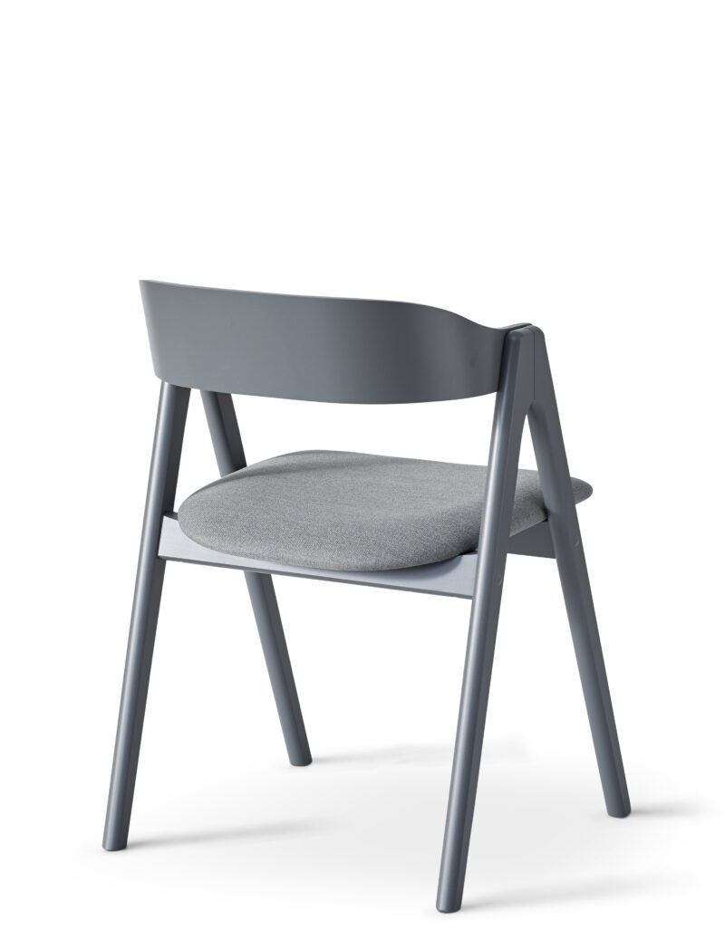 Mette spisebordsstol i grafit bøg med grå sædet bag