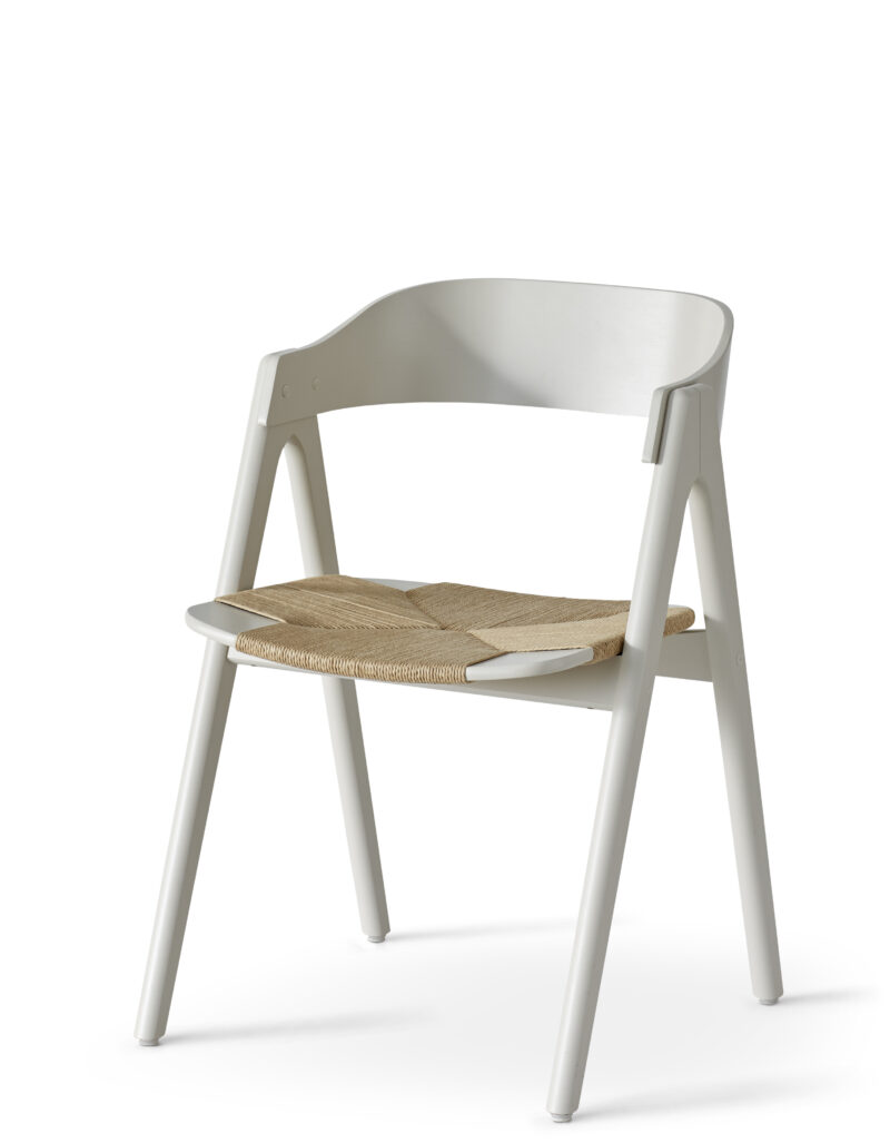 Mette stol bøg/beige med natur flettet sæde og træ ryg front